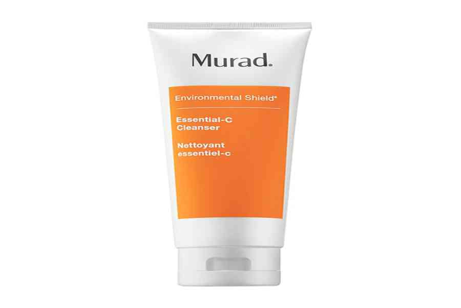 Sua rua mat Murad Essential C Cleanser